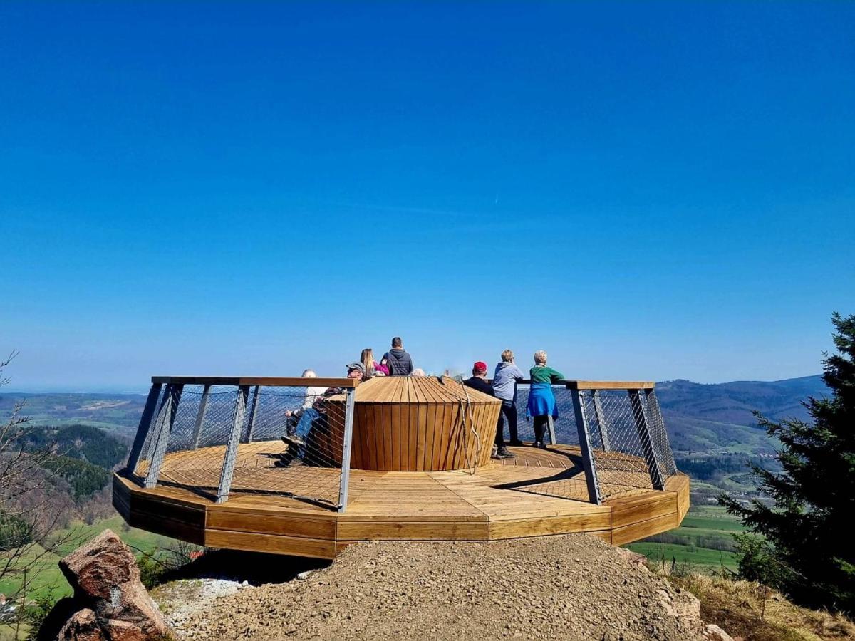 Pod Ostoja Gory Sowie *