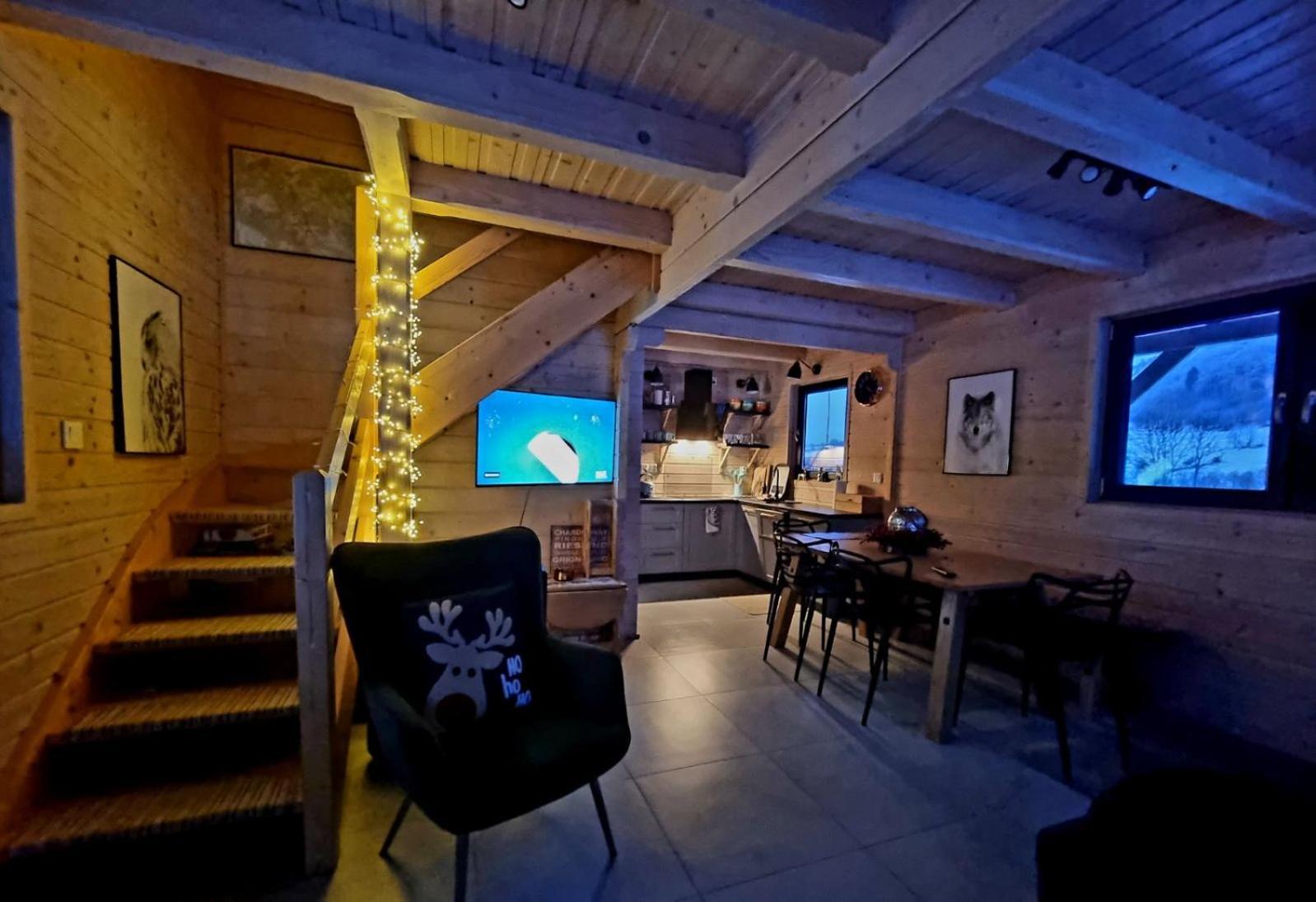 Pod Ostoja Gory Sowie Chalet Lomnica (Walbrzych)