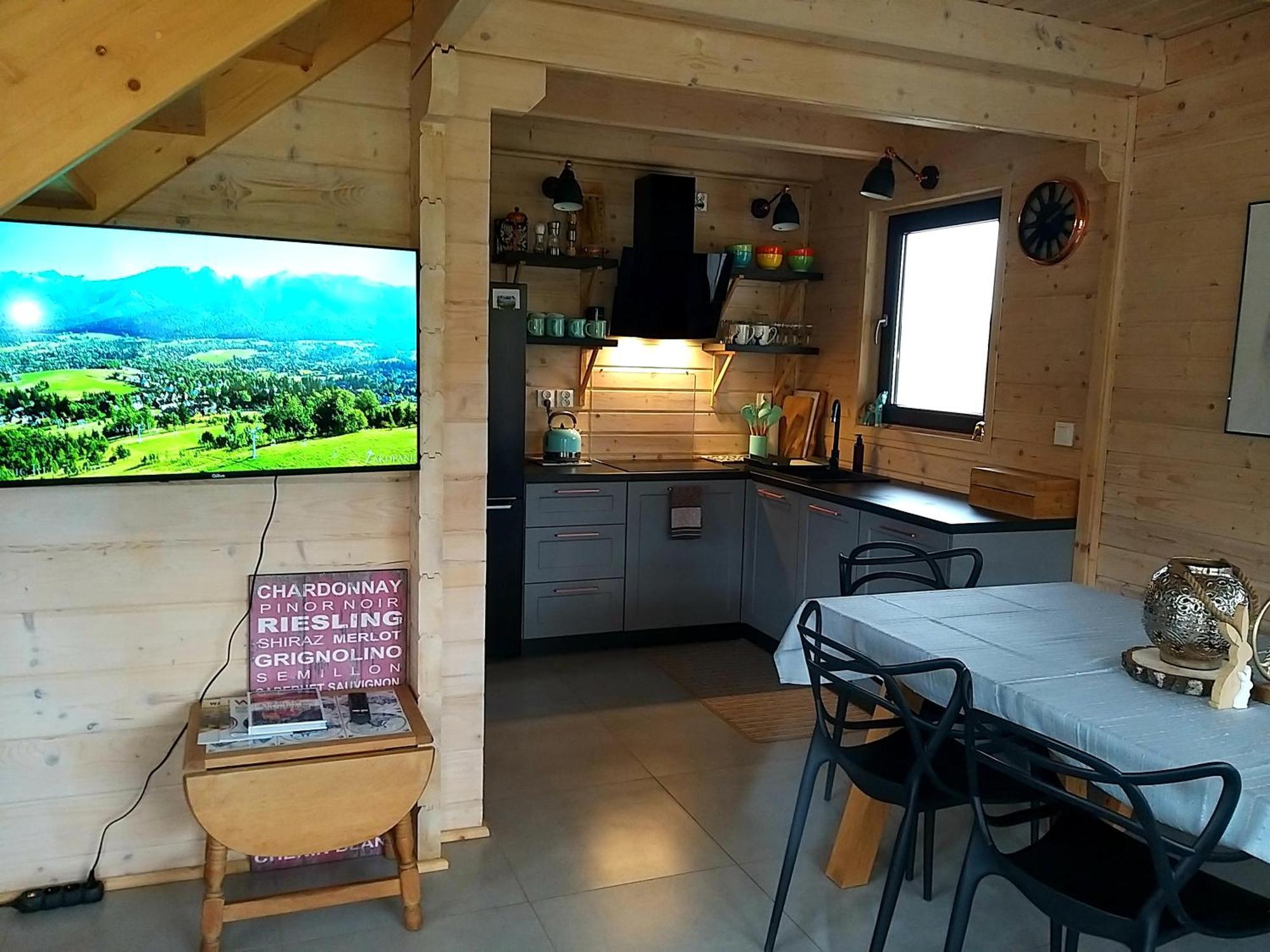 Pod Ostoja Gory Sowie Chalet *